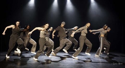 « Sous tension » de la jeune compagnie belge DTS - Critique sortie Avignon / 2024 Avignon Avignon Off. Théâtre Golovine