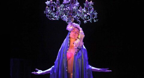 « Strip : au risque d’aimer ça » de Julie Benegmos et Marion Coutarel - Critique sortie Avignon / 2024 Avignon Avignon Off. Le 11 · Avignon