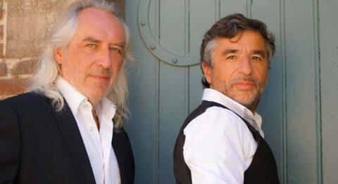 « De Claude à Nougaro, 1 voix, 6 cordes » : Yvan Cujious et Louis Winsberg rendent hommage à Claude Nougaro - Critique sortie Avignon / 2024 Avignon Avignon Off. Théâtre de l’Arrache-Cœur