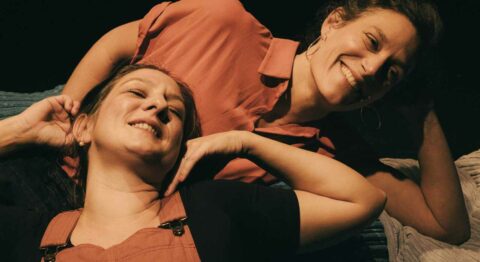 « Gamètes » avec Marie Hebert et Anaïs Merienne : avortement, trisomie et féminisme - Critique sortie Avignon / 2024 Avignon Artéphile