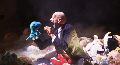 « L’Arrière-pays » des 3 points de suspension avec le collectif 3615 Dakota : (re)visiter le continent sauvage de l’enfance - Critique sortie Avignon / 2024 Villeneuve lez Avignon Avignon Off. Festival Villeneuve en Scène