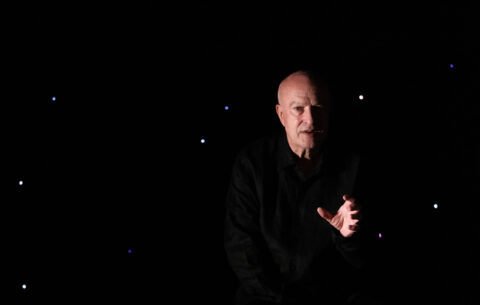 « Montaigne, les essais » : un grand comédien, Hervé Briaux, se frotte à un grand philosophe - Critique sortie Avignon / 2024 Avignon Avignon Off. Théâtre du Chêne Noir