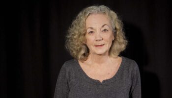 Catherine Hiegel monte « La Serva amorosa » avec Isabelle Carré dans le rôle titre - Critique sortie Théâtre Paris Théâtre de la Porte Saint-Martin