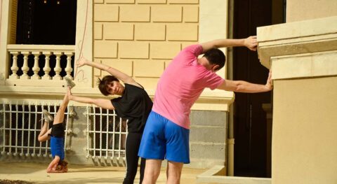 « Territoires » pièce déambulatoire de Mathilde Monnier dans les galeries du Centre Pompidou - Critique sortie Danse Paris Centre Pompidou