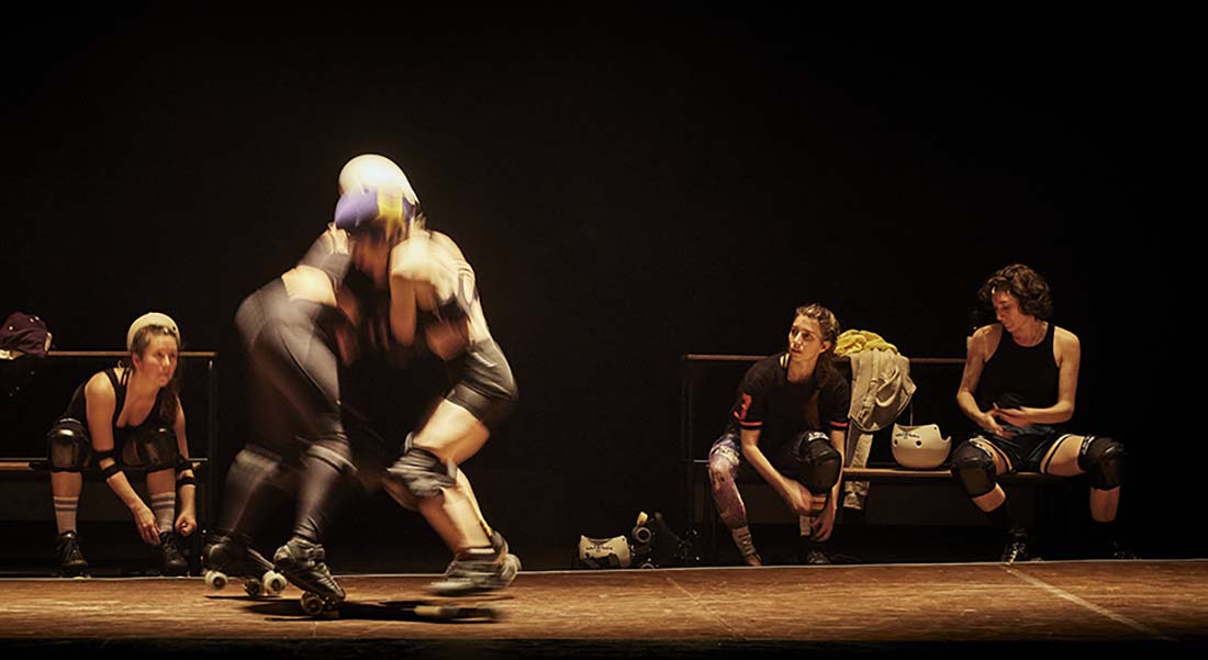 « Derby » de la Cie UNA - Critique sortie  Paris Théâtre de la Cité Internationale