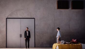 Julie Duclos  adapte majestueusement « Grand-peur et misère du IIIème Reich » de Bertolt Brecht - Critique sortie Théâtre Paris L’Odéon-Théâtre de l’Europe