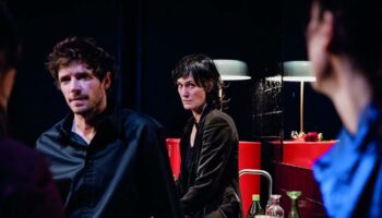 Christiane Jatahy reprend « Hamlet » interprété par Clotilde Hesme - Critique sortie Théâtre Paris Le CENTQUATRE-PARIS