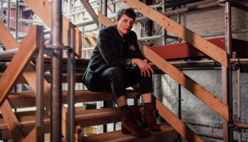 Dans « Le Ring de Katharsy », Alice Laloy poursuit sa recherche sur les présences mi-humaines mi-marionnettiques - Critique sortie Théâtre Villeurbanne TNP Villeurbanne