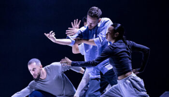 Théophile Bensusan présente « Doom » - Critique sortie  Bron Université Lumière Lyon 2