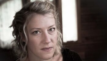 « Hourvari », Marie Molliens poursuit la recherche autour d’un cirque-théâtre - Critique sortie  Moroges Espace des Arts - Scène nationale Chalon-sur-Saône