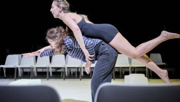 Nageuse de l’extrême – Portrait d’une jeune femme givrée - Critique sortie Théâtre Paris Théâtre ouvert