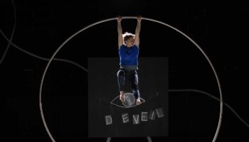 « O » de Chloé Moglia qui aborde la complexité de notre rapport au vivant - Critique sortie  Bobigny MC93