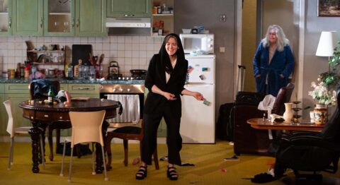 « Parallax » du Hongrois Kornél Mundruczó, un théâtre qui met l’identité en question - Critique sortie Théâtre Paris Théâtre de l'Odéon