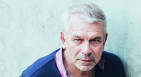 Philippe Torreton se glisse dans les mots du « Funambule » de Jean Genet - Critique sortie Théâtre Lyon Théâtre de la Ville - La Coupole