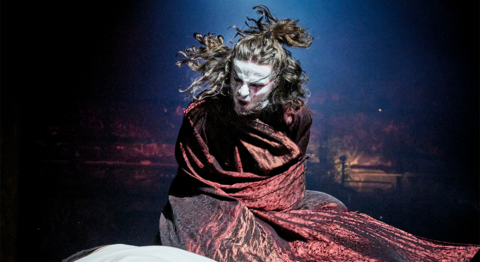 Jean-François Sivadier met en scène « Portrait de famille, une histoire des Atrides » avec de jeunes interprètes - Critique sortie Théâtre Aubervilliers La Commune – CDN d’Aubervilliers