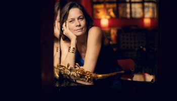 Sophie Alour « Le Temps virtuose » - Critique sortie Jazz / Musiques Guyancourt La Batterie