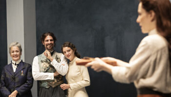 Alain Françon met en scène « Les Fausses Confidences » : triomphe de l’amour et triomphe du théâtre - Critique sortie Théâtre Nanterre Théâtre Nanterre-Amandiers