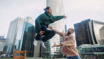 « Bernard » + « Juste un moment » de Christophe West et Gaël Grzeskowiak - Critique sortie  Suresnes