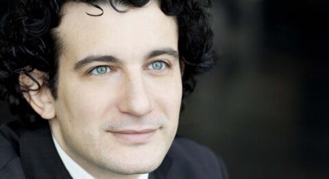 Alain Altinoglu dirige Jeanne d’arc au bûcher d’Honegger à la Philharmonie. - Critique sortie Classique / Opéra Paris Philharmonie