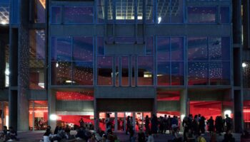 Les 20 ans du CND à Pantin, un programme débordant. - Critique sortie Danse Pantin Centre national de la danse