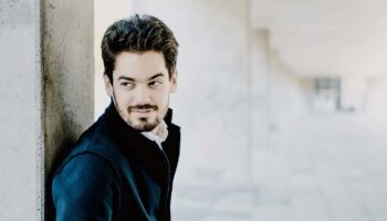 Programme franco-russe au Philhar’ avec Lahav Shani qui dirige Lili Boulanger, Prokofiev et Schnittke - Critique sortie Classique / Opéra Paris Auditorium de la Maison de la Radio