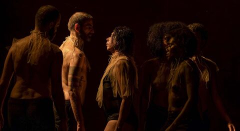 Marcelo Evelin nous plonge avec « UIRAPURU » dans l’atmosphère de la forêt équatoriale - Critique sortie Danse Paris Chaillot Théâtre national de la Danse / CND