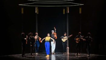 « Bate Fado » de Jonas & Lander - Critique sortie Danse Trappes Théâtre de Saint-Quentin-en-Yvelines