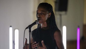 Toi, moi, Tituba… de Dorothée Munyaneza - Critique sortie Danse Bobigny MC93 - Maison de la culture de Seine-Saint-Denis Bobigny
