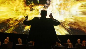 Le Chœur Accentus et Peter Dijkstra dans la lumière de Van Gogh et Klimt - Critique sortie Classique / Opéra Paris Les Abbesses