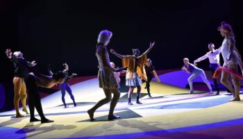 « Les Chats (ou ceux qui frappent et ceux qui sont frappés) » de Marlene Saldana et Jonathan Drillet - Critique sortie Danse Paris Chaillot Théâtre national de la Danse / CND