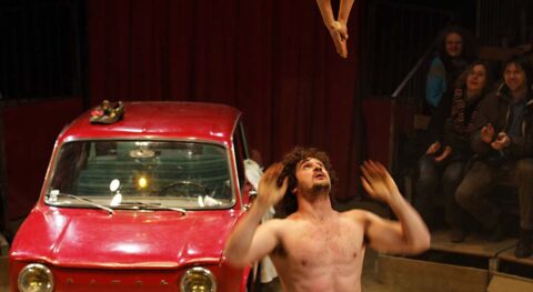 « Pour le meilleur et pour le pire » du Cirque Aïtal clôture les « Hivernales » en Essonne - Critique sortie Cirque Villabé Espace Culturel « Les Jardins de la Villa »