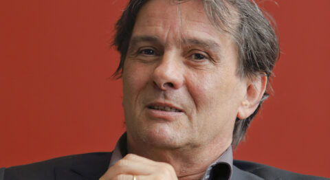 « Les Femmes Savantes » de Christian Schiaretti met en jeu les ambigüités de l’émancipation féminine - Critique sortie Théâtre Amiens Comédie de Picardie