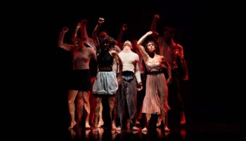 « Le Grand Bal » de la Compagnie Dyptik, chorégraphié par Souhail Marchiche et Mehdi Meghari - Critique sortie  Meudon Espace culturel Robert-Doisneau