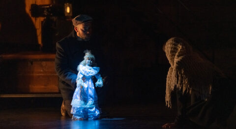 Marjorie Nakache crée avec un talent virevoltant « Le Roman d’une vie » d’après « Les Misérables » de Victor Hugo. Un théâtre passion ! - Critique sortie Théâtre stains Studio-Théâtre de Stains