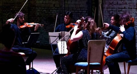 Le violoniste Paul Serri propose un cycle de musique de chambre au Théâtre de la Concorde. - Critique sortie Classique / Opéra Paris Théâtre de la Concorde