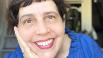 « La petite soldate » : une version féminisée du ballet « L’Histoire du soldat » par Gaëlle Bourges - Critique sortie  Vitry-sur-Seine