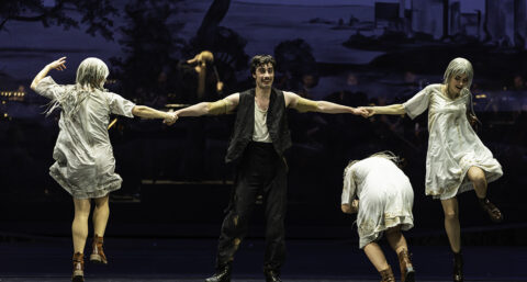 « Peer Gynt » par Olivier Py : Ibsen retrouve Grieg dans un spectacle hybride manifeste - Critique sortie Classique / Opéra Paris Théâtre du Châtelet