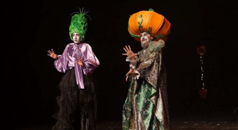 « Le Bourgeois gentilhomme » de Bastien Ossart,  en mode cabaret survitaminé. - Critique sortie Théâtre Paris _Le Lucernaire