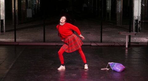 Dans « Le Grand Sommeil », Marion Siéfert scrute les zones d’ombre de l’enfance - Critique sortie Théâtre Cergy-Pontoise Nouvelle Scène nationale Cergy-Pontoise / Val d’Oise
