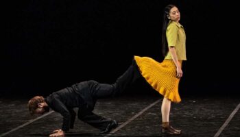 Programme « Dialogues II » autour des chorégraphes Mats Ek, Akram Khan, Sharon Eyal et Samantha Lynch - Critique sortie Danse Paris Théâtre des Champs-Élysées