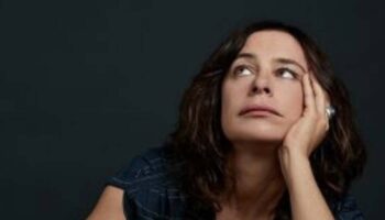 « Que d’espoir ! Cabaret théâtral » : Valérie Lesort met son univers visuel au service des cabarets théâtraux du dramaturge israélien Hanokh Levin - Critique sortie Théâtre Paris THEATRE DE L'ATELIER