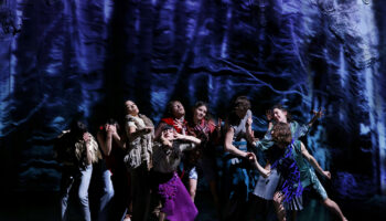 « The Gathering » de Joanne Leighton, un rituel contemporain au coeur de la nature - Critique sortie Danse Grenoble MC2 Grenoble