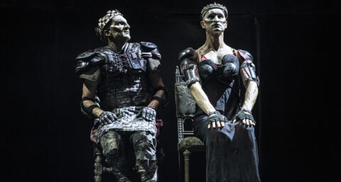 Le Munstrum Théâtre continue de faire tourner son « Makbeth » d’après la tragédie shakespearienne : rêverie macabre et spectacle total - Critique sortie Théâtre Malakoff Scène Nationale de Malakoff