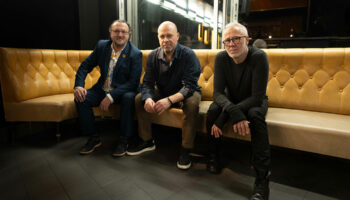 Le guitariste Philippe Mouratoglou fête la sortie de son nouvel album avec deux fidèles complices - Critique sortie Jazz / Musiques Paris Le Studio de l'Ermitage