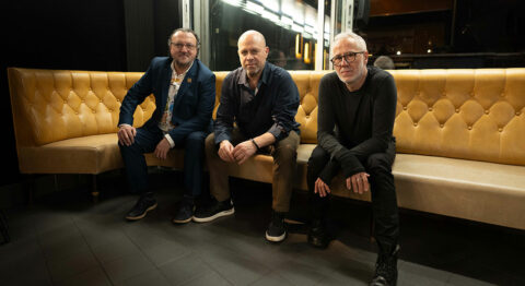 Le guitariste Philippe Mouratoglou fête la sortie de son nouvel album avec deux fidèles complices - Critique sortie Jazz / Musiques Paris Le Studio de l'Ermitage