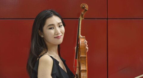 Ayane Kawamura propose un florilège de compositeurs japonais passés - Critique sortie Classique / Opéra Paris Maison de la Culture du Japon