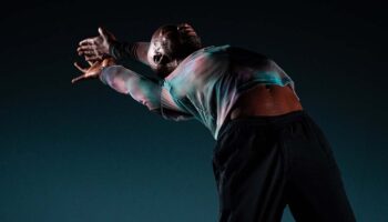 « Gesualdo Passione » de Carlo Gesualdo, ou la rencontre des Arts Florissants et Amala Dianor - Critique sortie Danse Paris Philharmonie de Paris