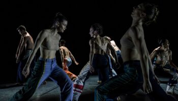 Angelin Preljocaj reprend « HELIKOPTER » et crée « LICHT » : un double hommage inoubliable à Stockhausen - Critique sortie Danse Paris Théâtre de la Ville-Sarah Bernhardt
