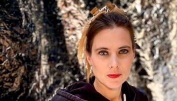 Marie-Caroline Hominal présente « Numéro 0 / Scène III », un kaléidoscope de danses diffractées - Critique sortie  Paris Théâtre de l’Aquarium