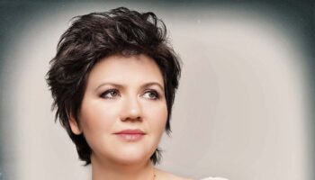 Dana Ciocarlie rend hommage à Ravel. - Critique sortie Classique / Opéra Paris Salle Cortot